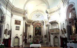 Interno della chiesa della Madonna Addolorata